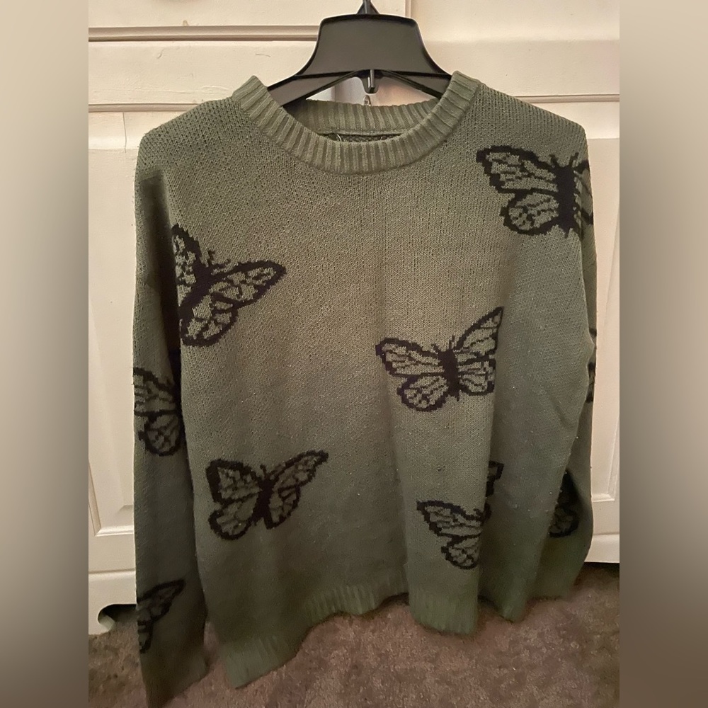 Butterfly Sweater (Medium)